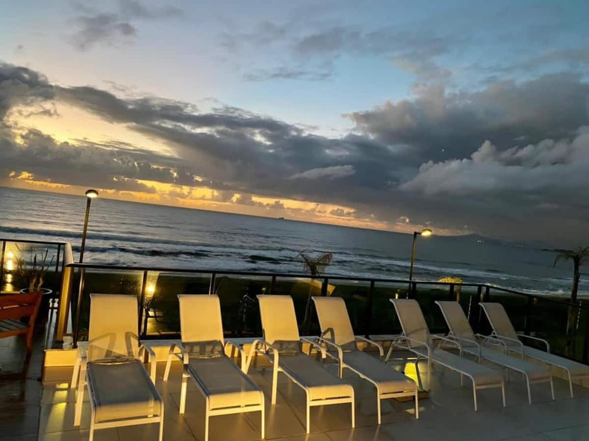 Pe Na Areia - Proximo Ao Beto Carreiro Apartment Barra Velha  Luaran gambar