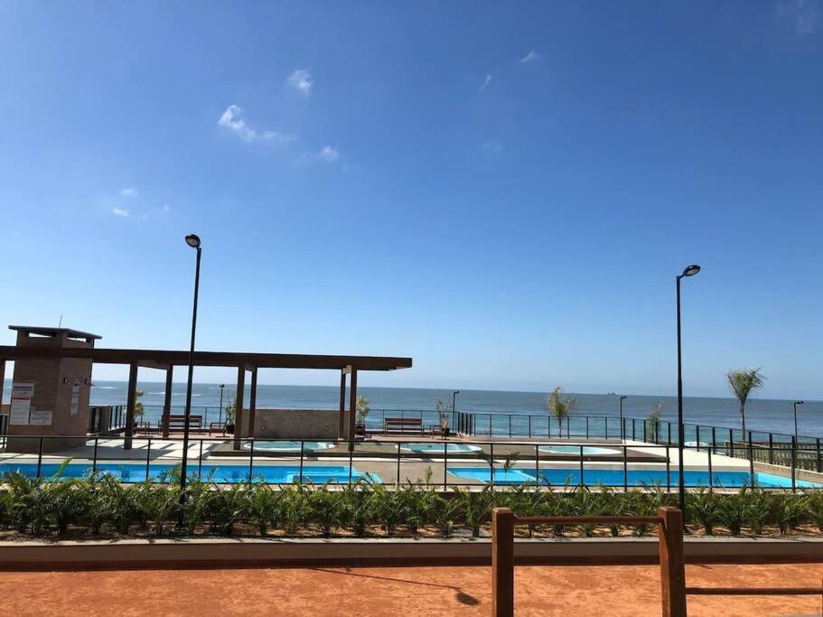 Pe Na Areia - Proximo Ao Beto Carreiro Apartment Barra Velha  Luaran gambar